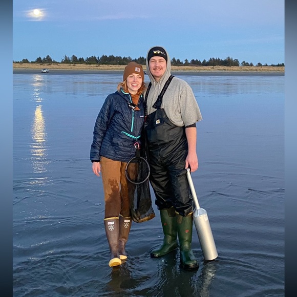 Meet your Posher, Loretta Lint! - Picture 2 of 5